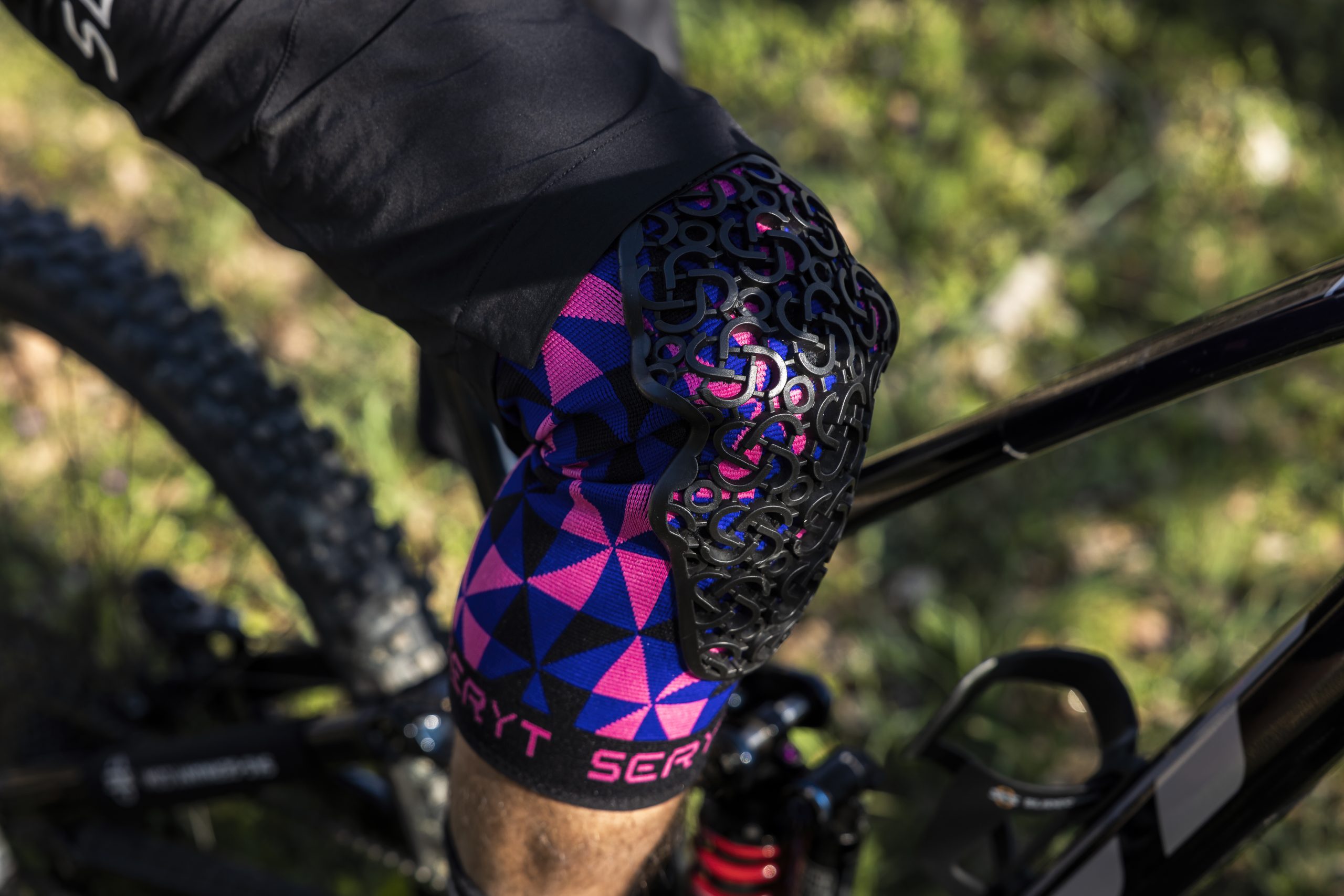 Seryt_Mtb23_001